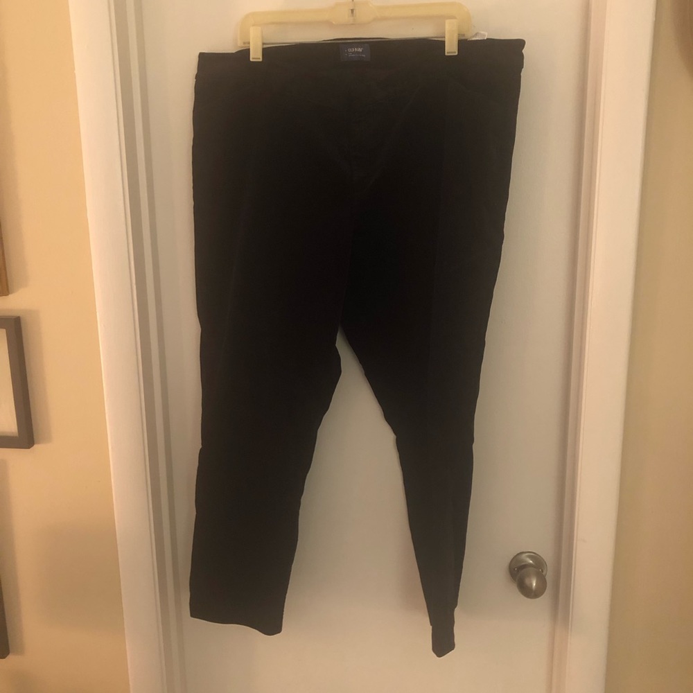Black Velvet Old Navy Pixie Pant Size 20
